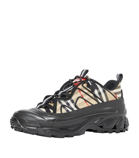 Buy Burberry Arthur Shoes: New Releases & Iconic Styles 